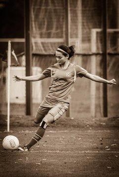 Bild 4159 - Frauen Hamburger SV - ESV Fortuna Celle : Ergebnis: 1:1
